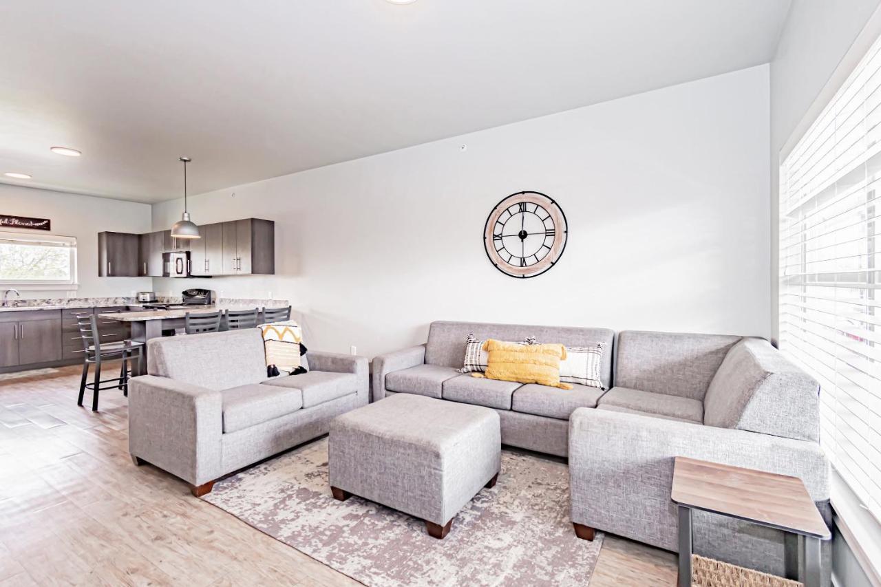 Bringham'S Mill Apartments Perfect For Groups Full Kitchen Gym And Free Parking Rexburg Exterior photo