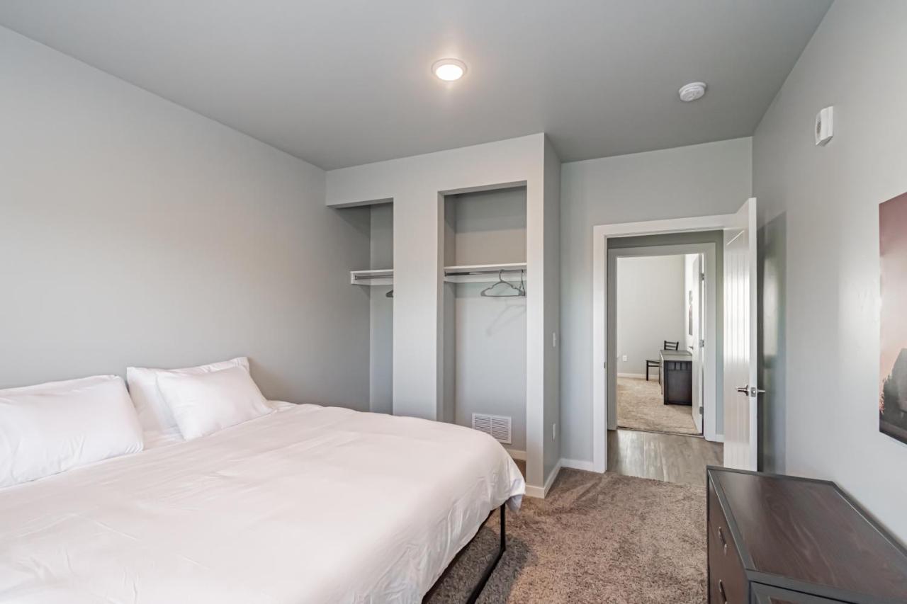 Bringham'S Mill Apartments Perfect For Groups Full Kitchen Gym And Free Parking Rexburg Exterior photo