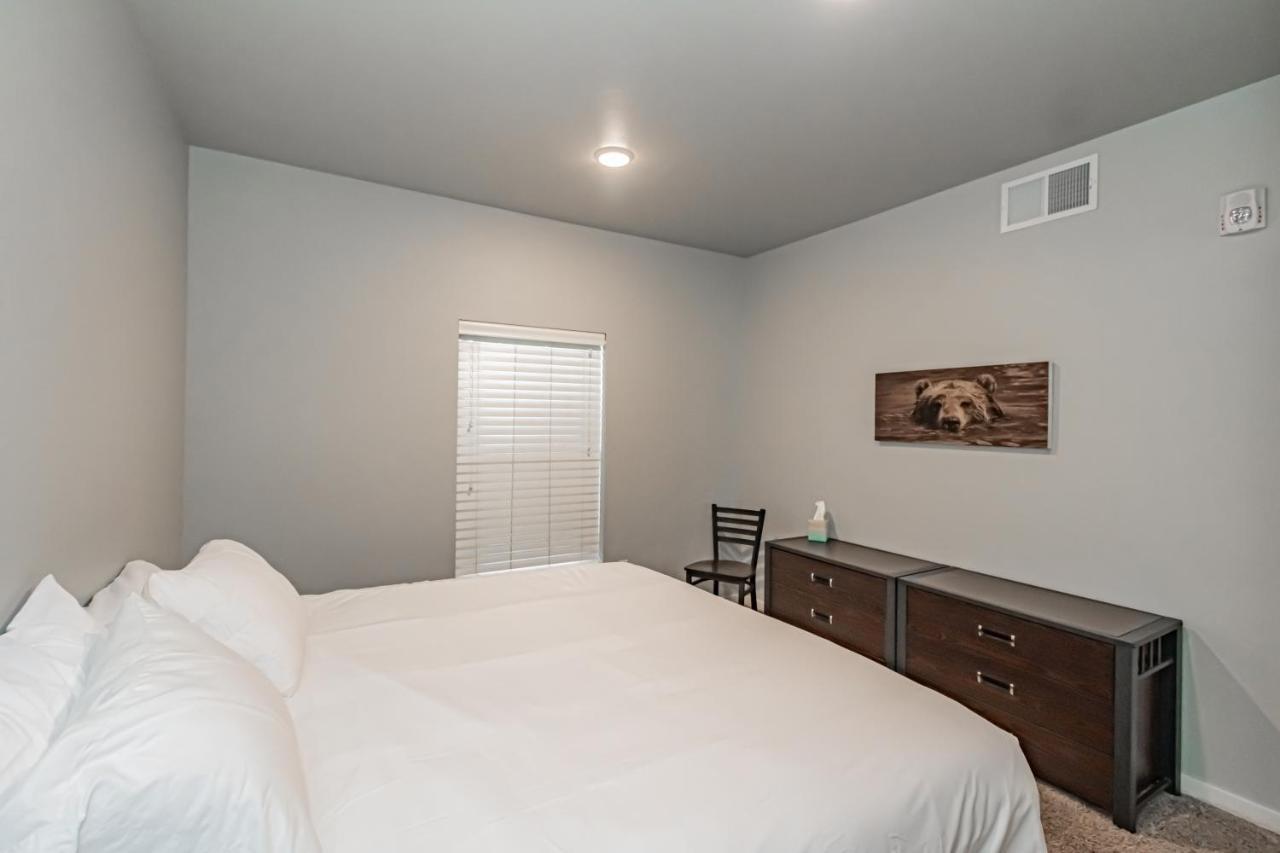 Bringham'S Mill Apartments Perfect For Groups Full Kitchen Gym And Free Parking Rexburg Exterior photo