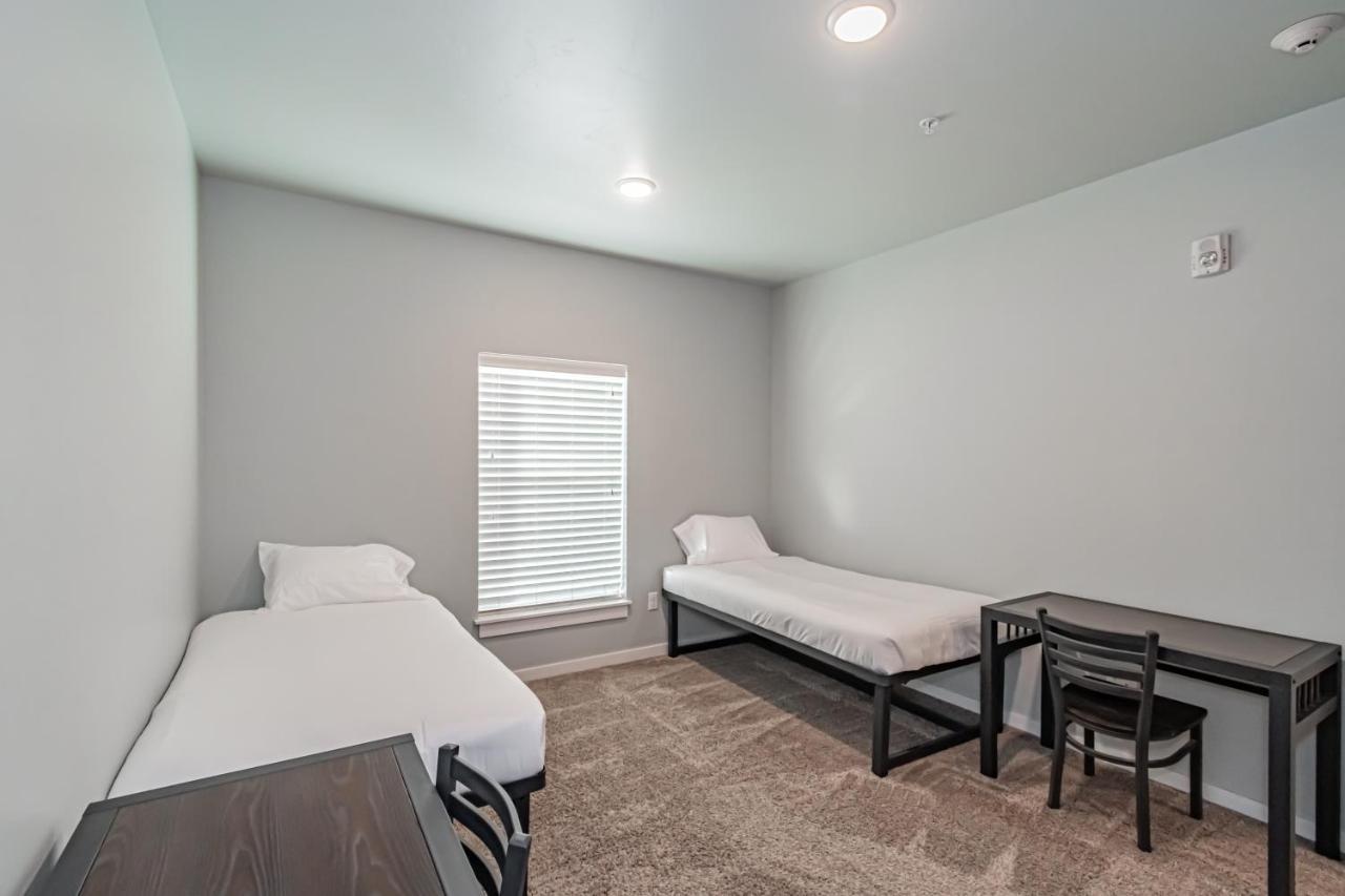 Bringham'S Mill Apartments Perfect For Groups Full Kitchen Gym And Free Parking Rexburg Exterior photo