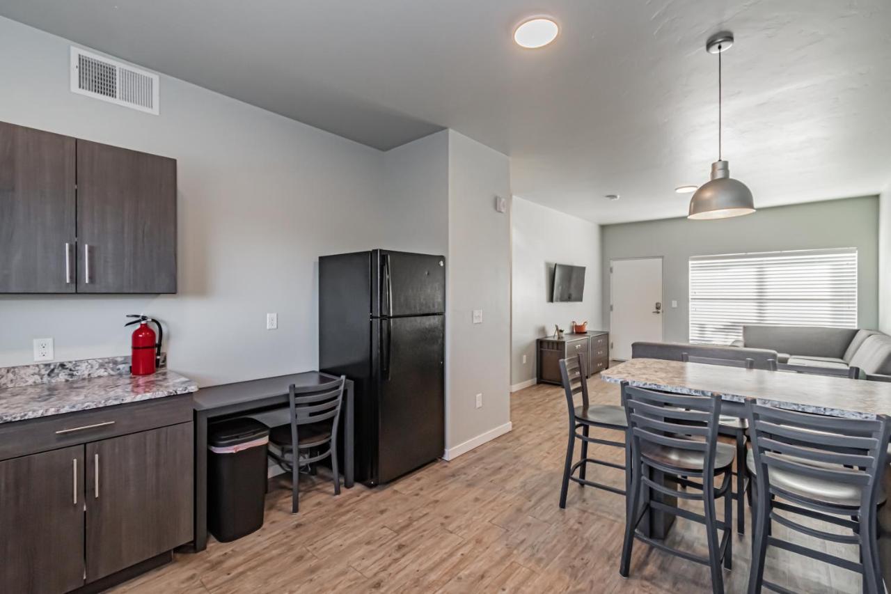 Bringham'S Mill Apartments Perfect For Groups Full Kitchen Gym And Free Parking Rexburg Exterior photo