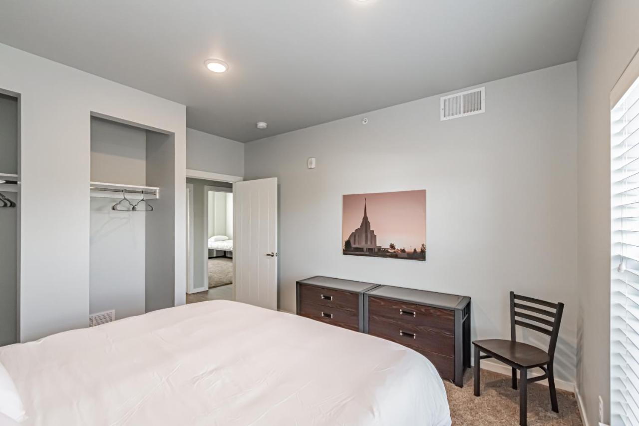 Bringham'S Mill Apartments Perfect For Groups Full Kitchen Gym And Free Parking Rexburg Exterior photo